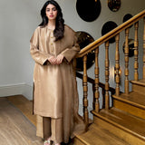 Golden Hues And Graceful