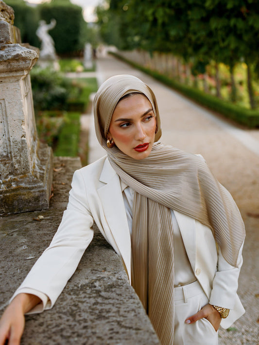 Solène Silk Hijab - Champagne